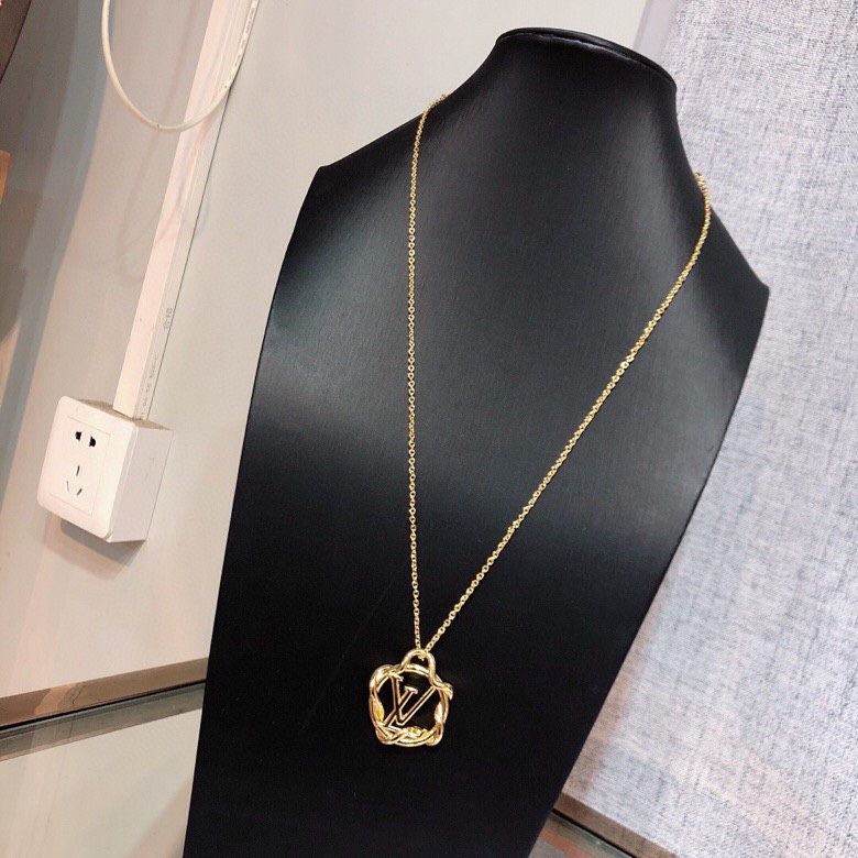 Louis Vuitton Necklaces